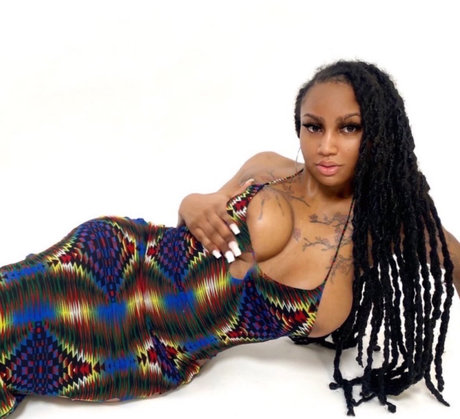 Nae Bodies porn actress galleries