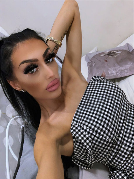 Elizabeth of hot pornstar images