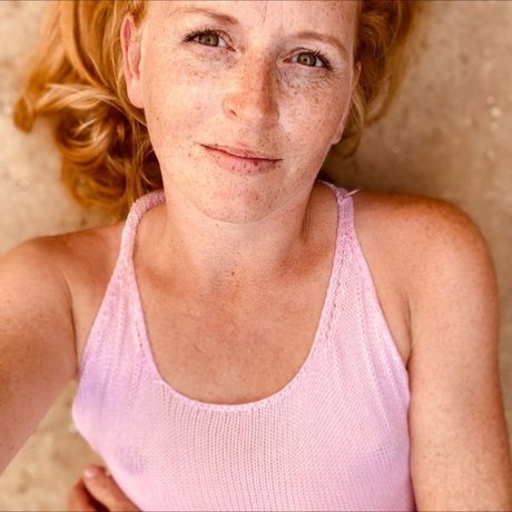 Redhead Naddel nudes model photos