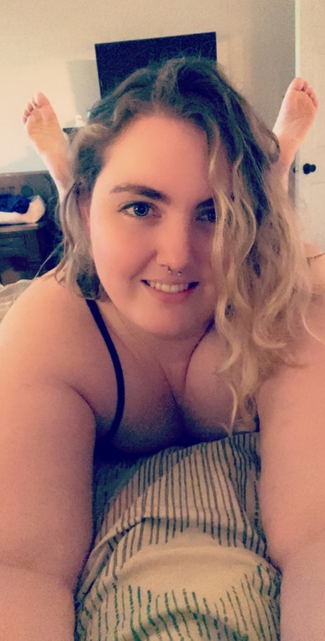 Curvy Corn_ model perfect picture