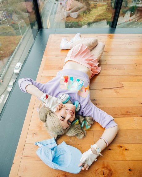 Erica Sparrows star nude image