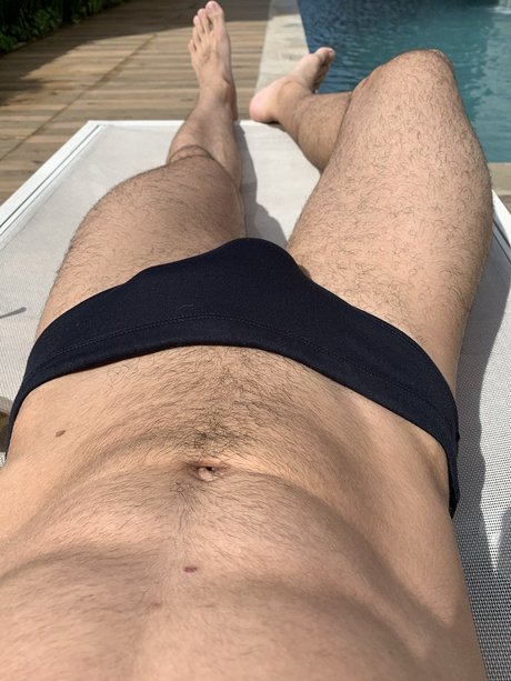 Dotsp nice model pic