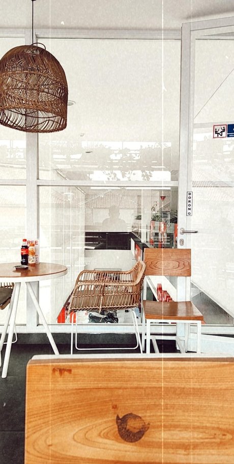 Putu Deny Krisna exclusive star picture