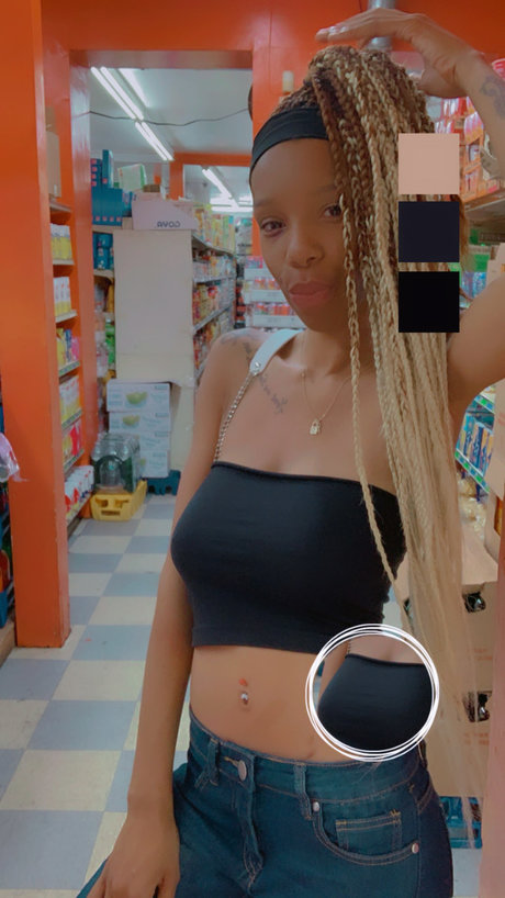 Celeb d nude model gallery