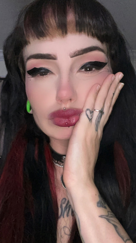 Christi Wolf Wednesday pornstar erotic img