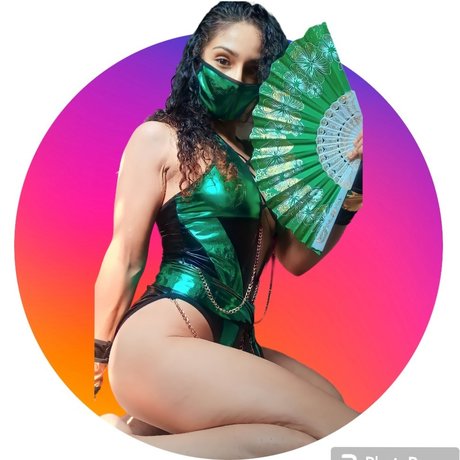 Nasha Lee erotic model image