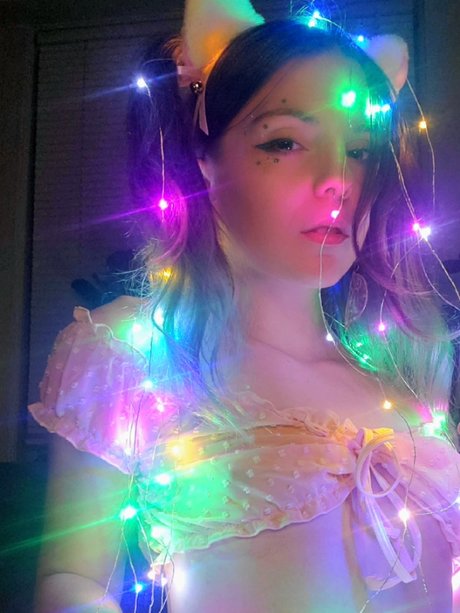 Shelby Claire pornstar nude gallery