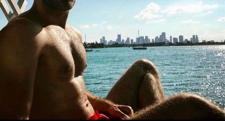 Dave Dude model naked image