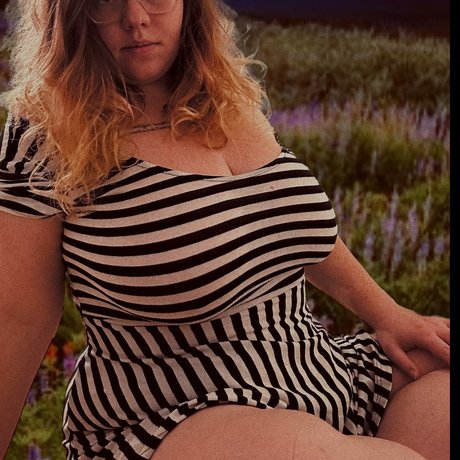 DivineFire_ pornstar nice pics