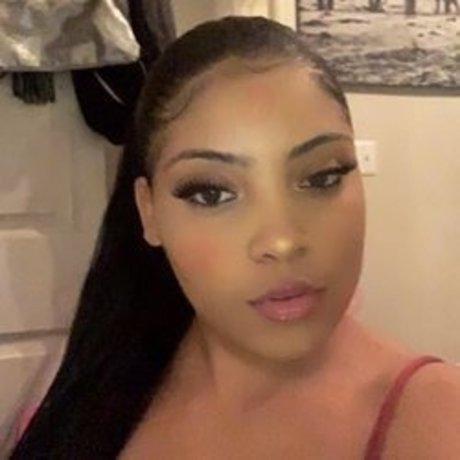 Namiah adult model images