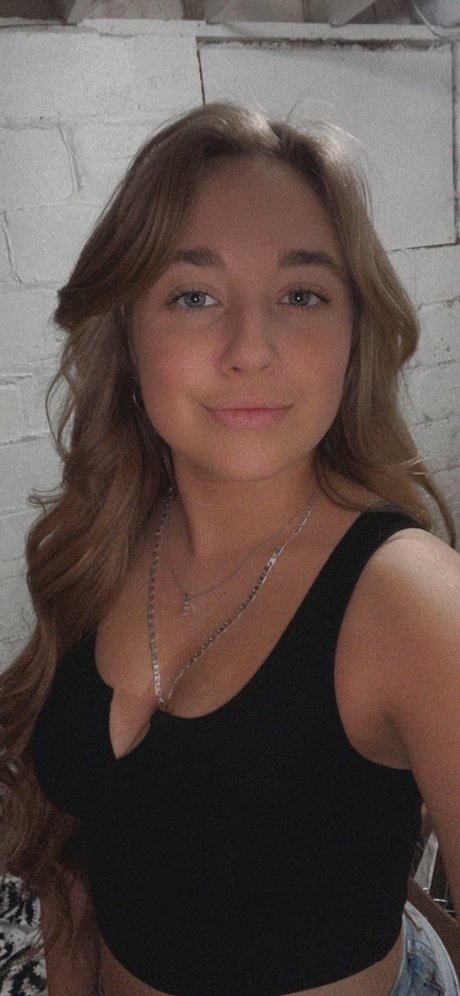 Natalie Curtis model porn pictures