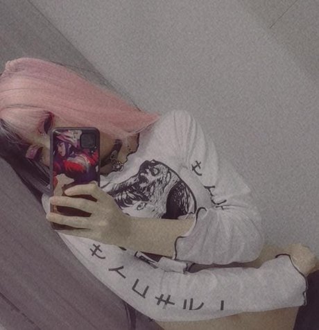 Nataly Tombe model nice img