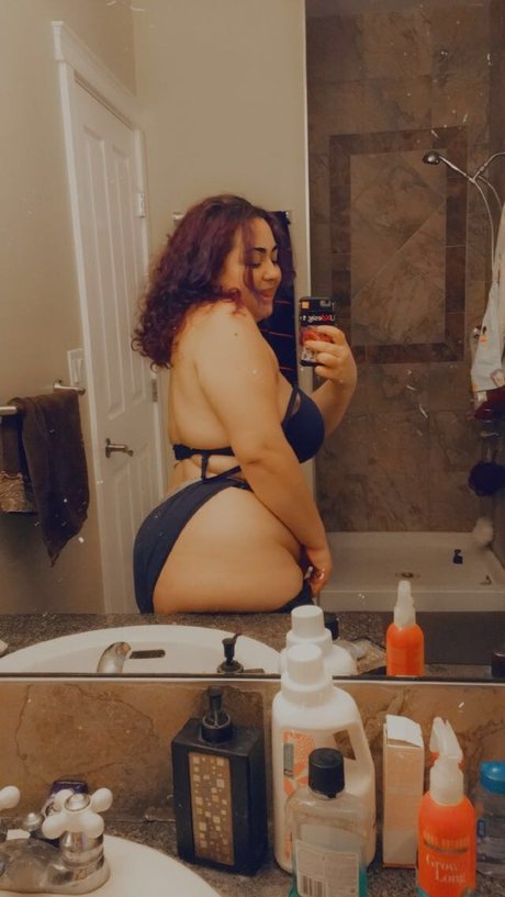 NatalieTin xxx actress picture