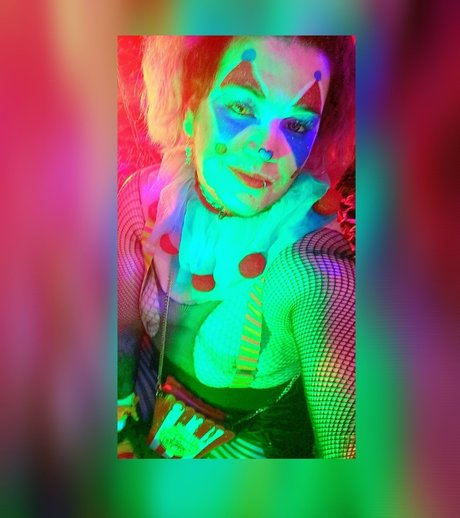 _Tate R Thot The Clown Puppy_ top pornstar photo