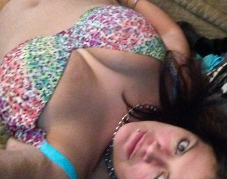 Crystal Coy pretty model img