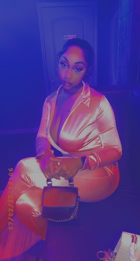 ForeignMulani nice actress img