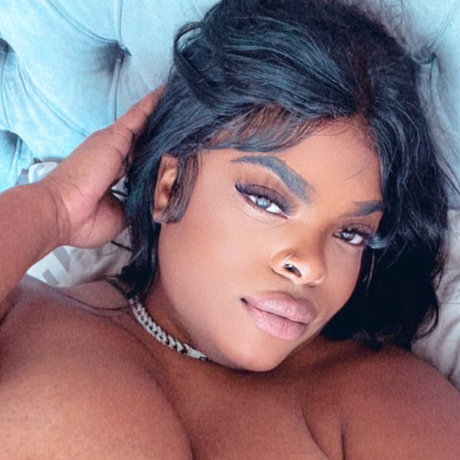 Big Mama pornstar adult image