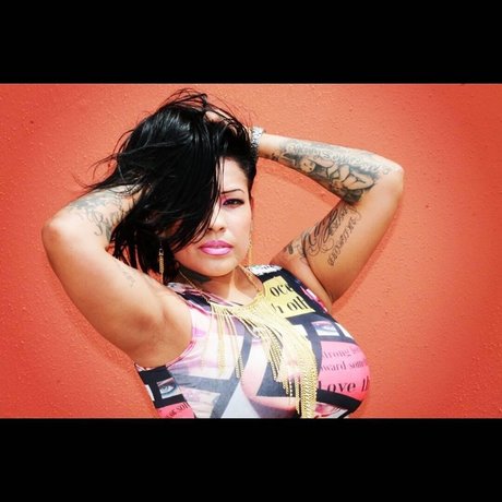 Crystal Caine beautiful actress gallery