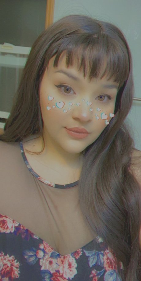 Busty MILF perfect pornstar pic