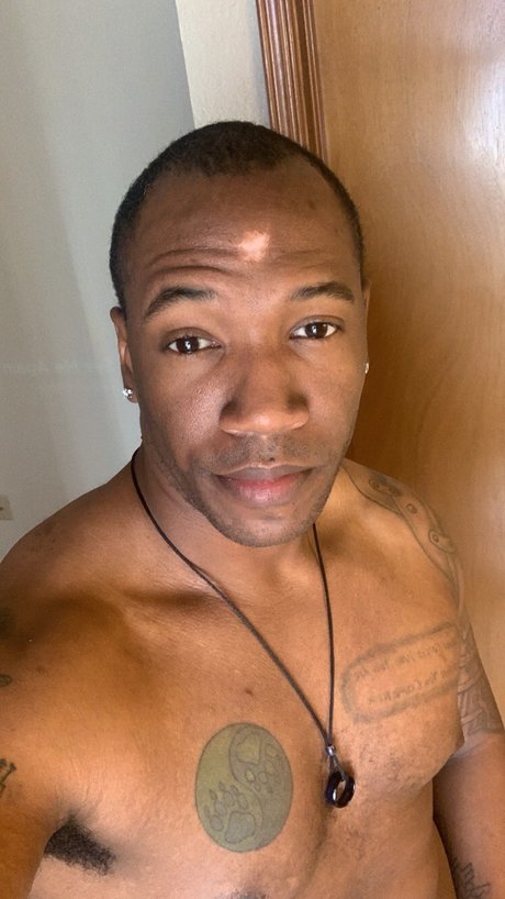 Inkedwolfpack hot model pic