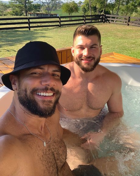 Hot xxx beautiful model image