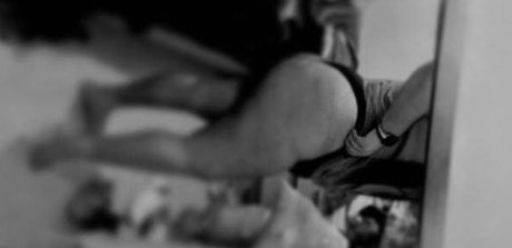 NDyA34 naked star picture