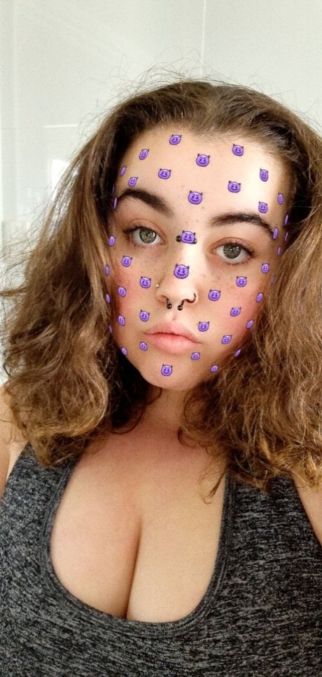 Chonky Goddess_ star nice photos