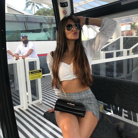 Angelitap naked actress pic