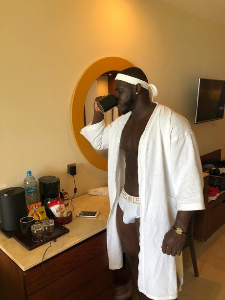 Pablo Cheleston adult actress photos