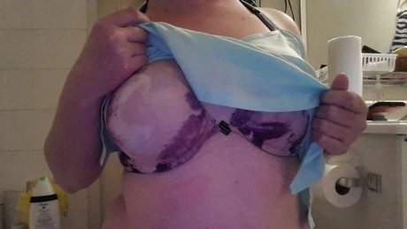 Cute Lil Monster xxx star pics