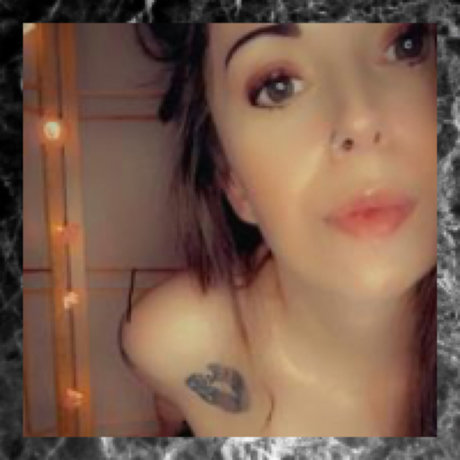 Royal Cort star adult gallery