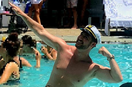 Jacob Shimon adult model pic