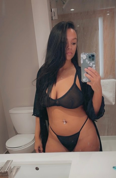 Eerka beautiful model photos