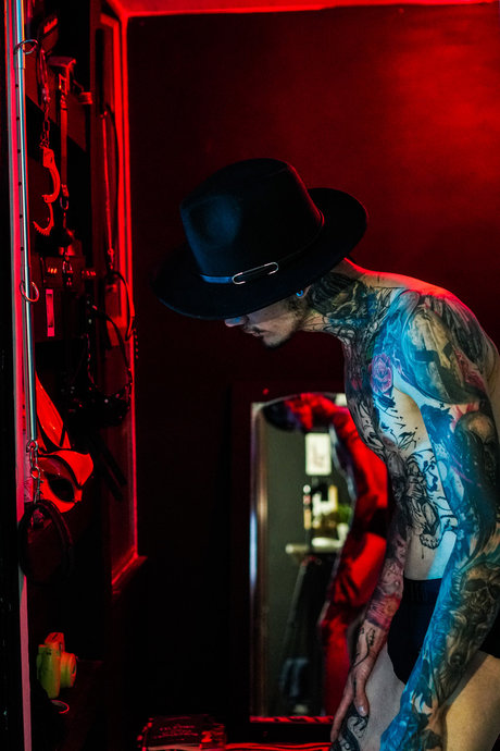 Cristian Dom nude model galleries