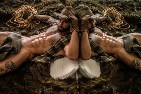 Nick Bayne star porn gallery