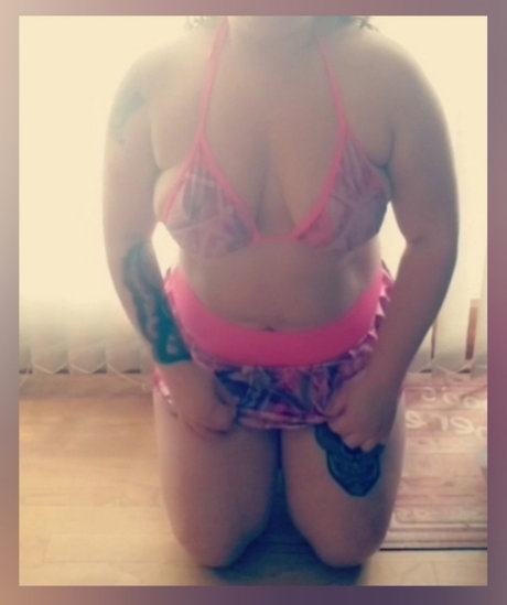 Dripping Wet Princess model naked photos