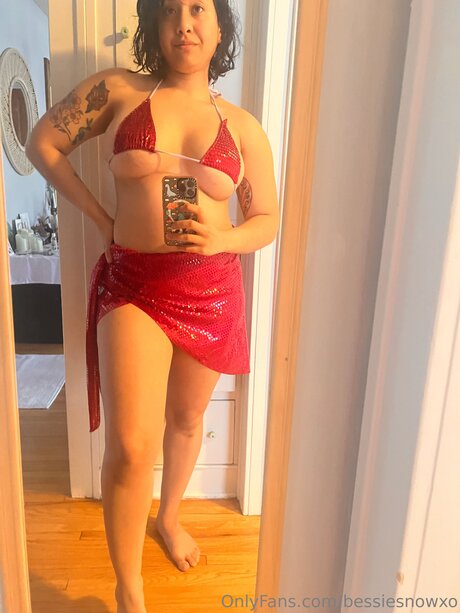 Bessie Snow porn actress image