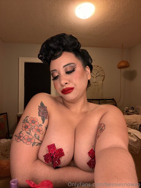 Bessie Snow exclusive actress archive