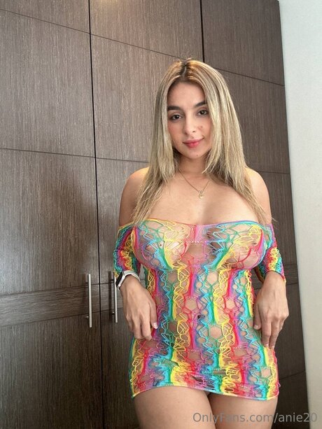 Anie20 pornographic model gallery