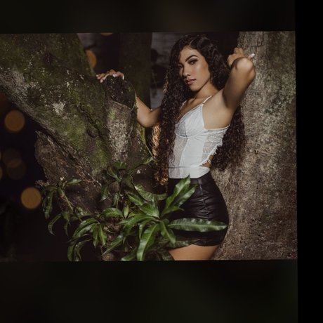 LeaPalmer hot star pics