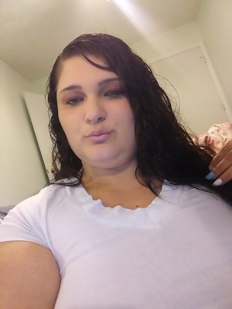 _Cuban Mamii_ pretty star pic