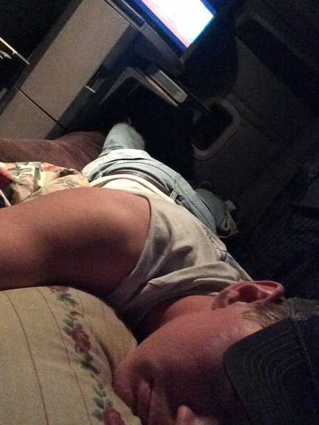 Thumper nude pornstar pics