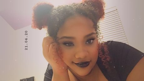 Nikki Nox nice model photo