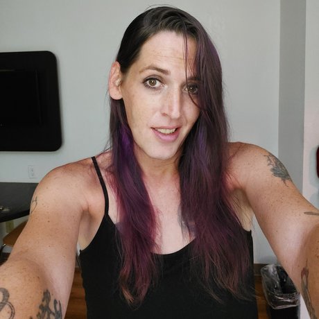 Nikkinomicon nice model photo