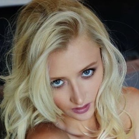 Nika N star best picture