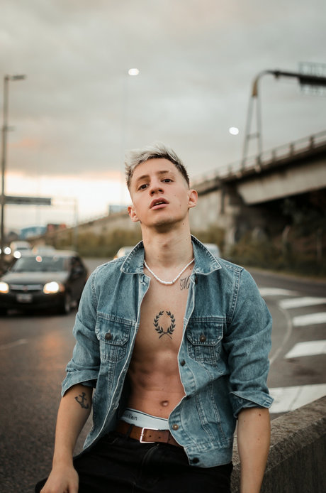 NICO VOUTRINAS adult model picture