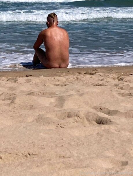 man onlyfans beautiful naked gallery