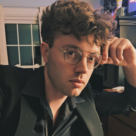 Bram Stroker free star image