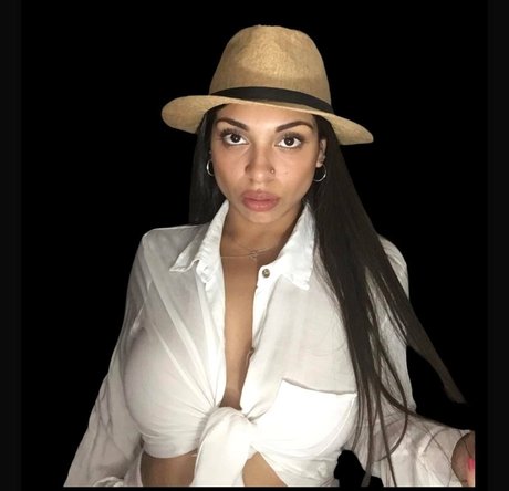 Feets beauty_ pornstar art photos