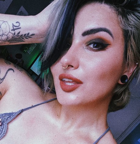 giantess onlyfans perfect image